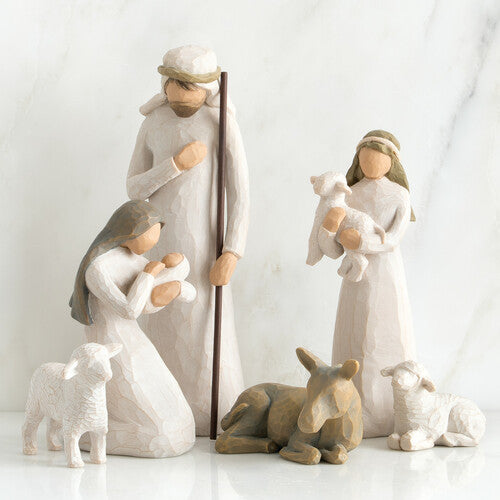 Set of 6 Resin Ornaments
